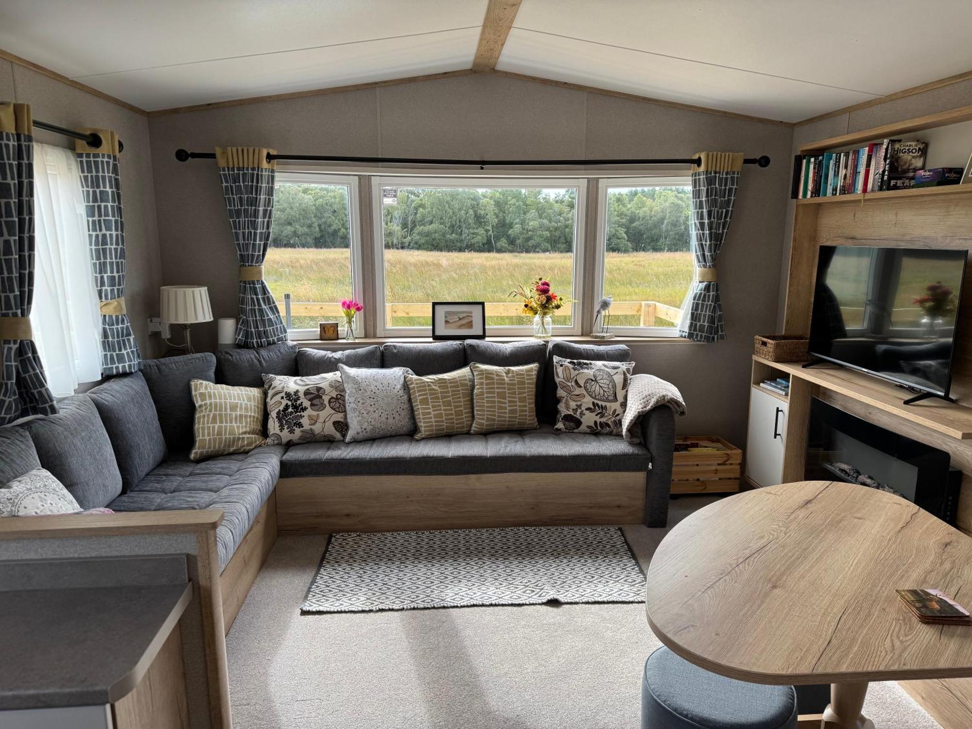 Wildcat Lodge Grantown On Spey Екстер'єр фото